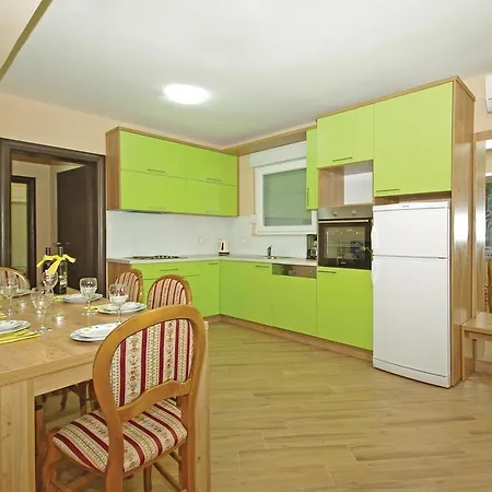 Two-bedroom With Sea View In *